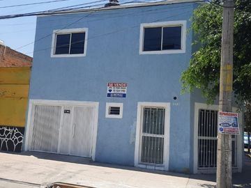 CASA DUPLEX UBICADA EN ESQUINA EN VENTA EN COLONIA LA LOMA GUADALAJARA