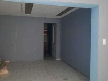 CASA DUPLEX UBICADA EN ESQUINA EN VENTA EN COLONIA LA LOMA GUADALAJARA