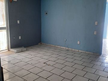 CASA DUPLEX UBICADA EN ESQUINA EN VENTA EN COLONIA LA LOMA GUADALAJARA