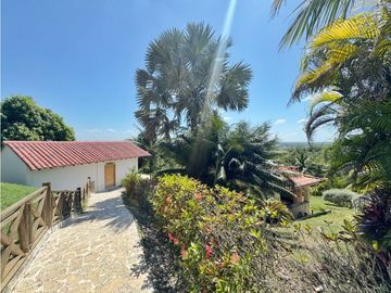 Venta casa campestre en Condominio La Hacienda en Turbaco