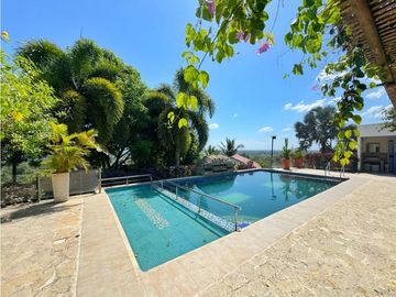 Venta casa campestre en Condominio La Hacienda en Turbaco
