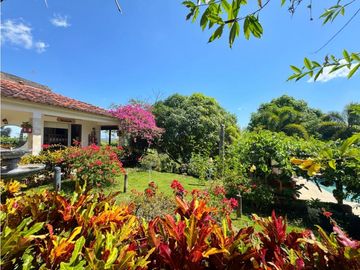 Venta casa campestre en Condominio La Hacienda en Turbaco