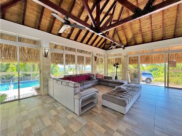 Venta casa campestre en Condominio La Hacienda en Turbaco