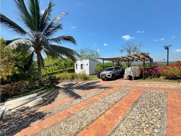 Venta casa campestre en Condominio La Hacienda en Turbaco