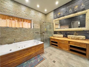 Venta casa campestre en Condominio La Hacienda en Turbaco