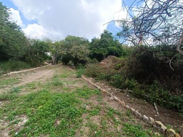 Terreno en Venta en Ticopó, Acanceh, Yucatán - HI2501340