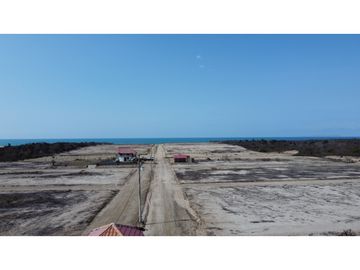 En venta lotes de terreno Proyecto San Jose Beach  frente al mar.