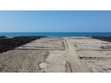 En venta lotes de terreno Proyecto San Jose Beach  frente al mar.