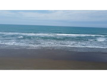 En venta lotes de terreno Proyecto San Jose Beach  frente al mar.