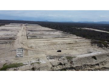En venta lotes de terreno Proyecto San Jose Beach  frente al mar.