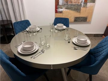 VENDO APARTAMENTO AMOBLADO EN AVENIDA BALBOA PH YOO (10)