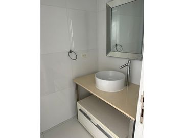 VENDO APARTAMENTO AMOBLADO EN AVENIDA BALBOA PH YOO (10)