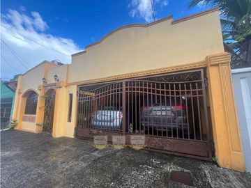 VENTA DE CASA EN VILLA DE LAS ACACIAS 105.000$