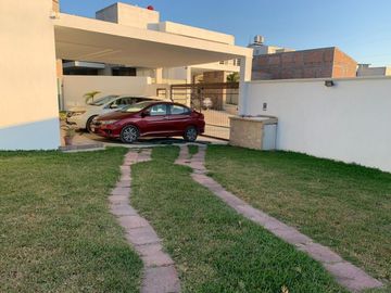 CASA EN VENTA EN FRACC CAMPESTRE ROYAL