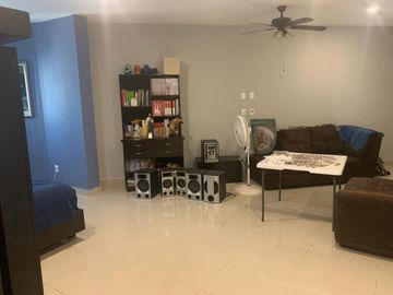 CASA EN VENTA EN FRACC CAMPESTRE ROYAL