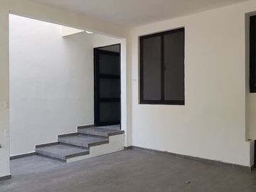 Casa en Venta recámara en planta baja Col. Miravalle