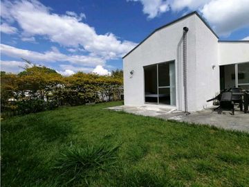 Se Vende Casa Campestre en Conjunto Sector del Caimo Quindío