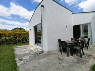 Se Vende Casa Campestre en Conjunto Sector del Caimo Quindío