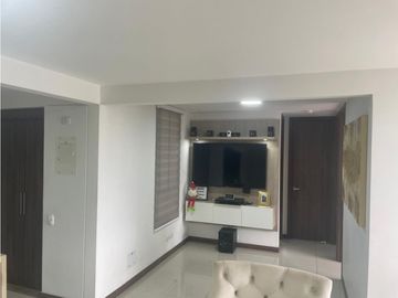 VENDO HERMOSO APARTAMENTO 4TO PISO VALLE DEL LILI SM  8458994