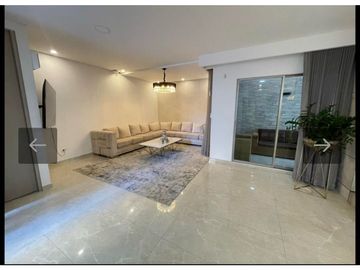 CASA DE CONJUNTO EN VENTA LA CAMPIÑA