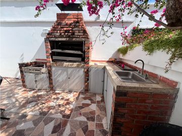 SE VENDE AMPLIA CASA EN VILLA CAMPESTRE TRADICIONAL