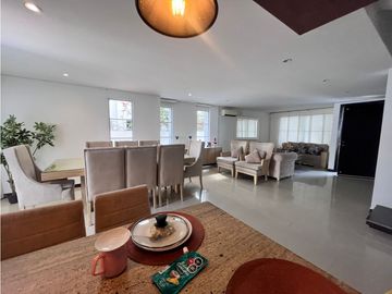 SE VENDE AMPLIA CASA EN VILLA CAMPESTRE TRADICIONAL