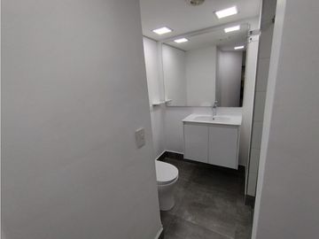 SE VENDE APARTAMENTO EN EL POBLADO