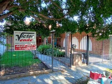 Casa en venta en Castelar Norte