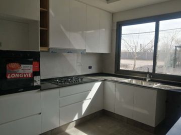 CASA EN VENTA LUJAN DE CUYO BARRIO PRIVADO