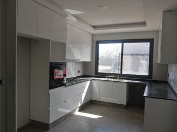 CASA EN VENTA LUJAN DE CUYO BARRIO PRIVADO