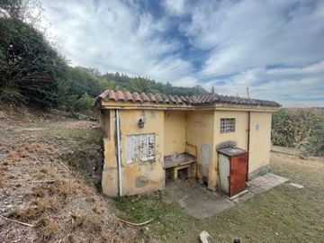 VENTA CASA EN RIO CEBALLOS A REMODELAR