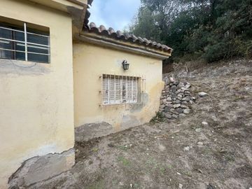 VENTA CASA EN RIO CEBALLOS A REMODELAR