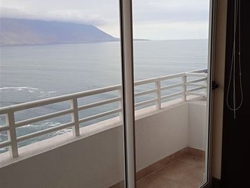 Departamento en Venta en Edificio Punta Cavancha piso 21 TN (2 estacionamientos)