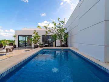 Penthouse en Corasol con vista al campo de golfo