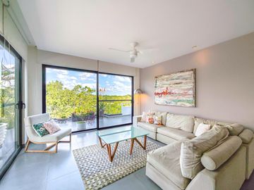 Penthouse en Corasol con vista al campo de golfo