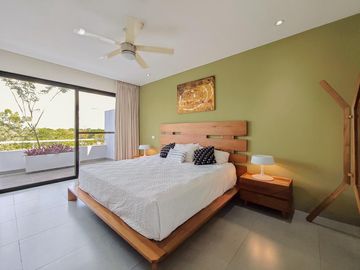 Penthouse en Corasol con vista al campo de golfo