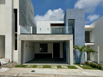 Casa en Nueva en Venta