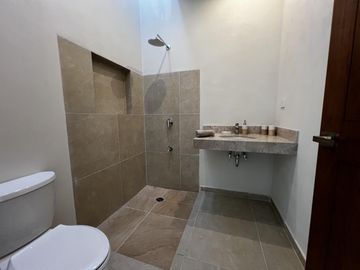 CASA EN VENTA MERIDA, CONKAL, EN PRIVADA  1 PLANTA, ENTREGA INMEDIATA.