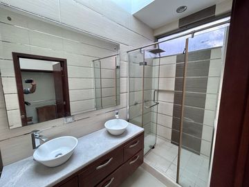 Casa en Puerta de Hierro