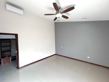 Casa en Puerta de Hierro