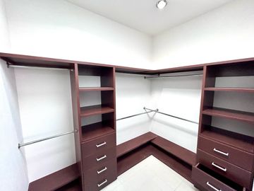 Casa en Puerta de Hierro