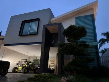 Casa en Puerta de Hierro