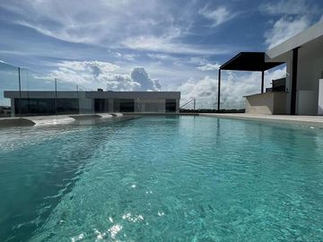 Último Penthouse Disponible con Jacuzzi en Venta en Tulum