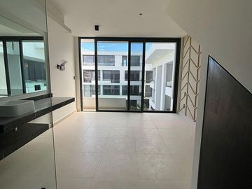 Último Penthouse Disponible con Jacuzzi en Venta en Tulum