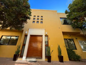 Casa en condominio en  Loma Blanca