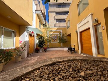 Casa en condominio en  Loma Blanca
