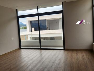 Fracc. Castaños del Vergel -CARRETERA NACIONAL- Casa VENTA Zona Sur MONTERREY