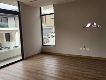 Fracc. Castaños del Vergel -CARRETERA NACIONAL- Casa VENTA Zona Sur MONTERREY