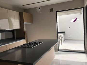 Fracc. Castaños del Vergel -CARRETERA NACIONAL- Casa VENTA Zona Sur MONTERREY