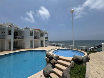 Casa en Fraccionamiento Costa de Oro